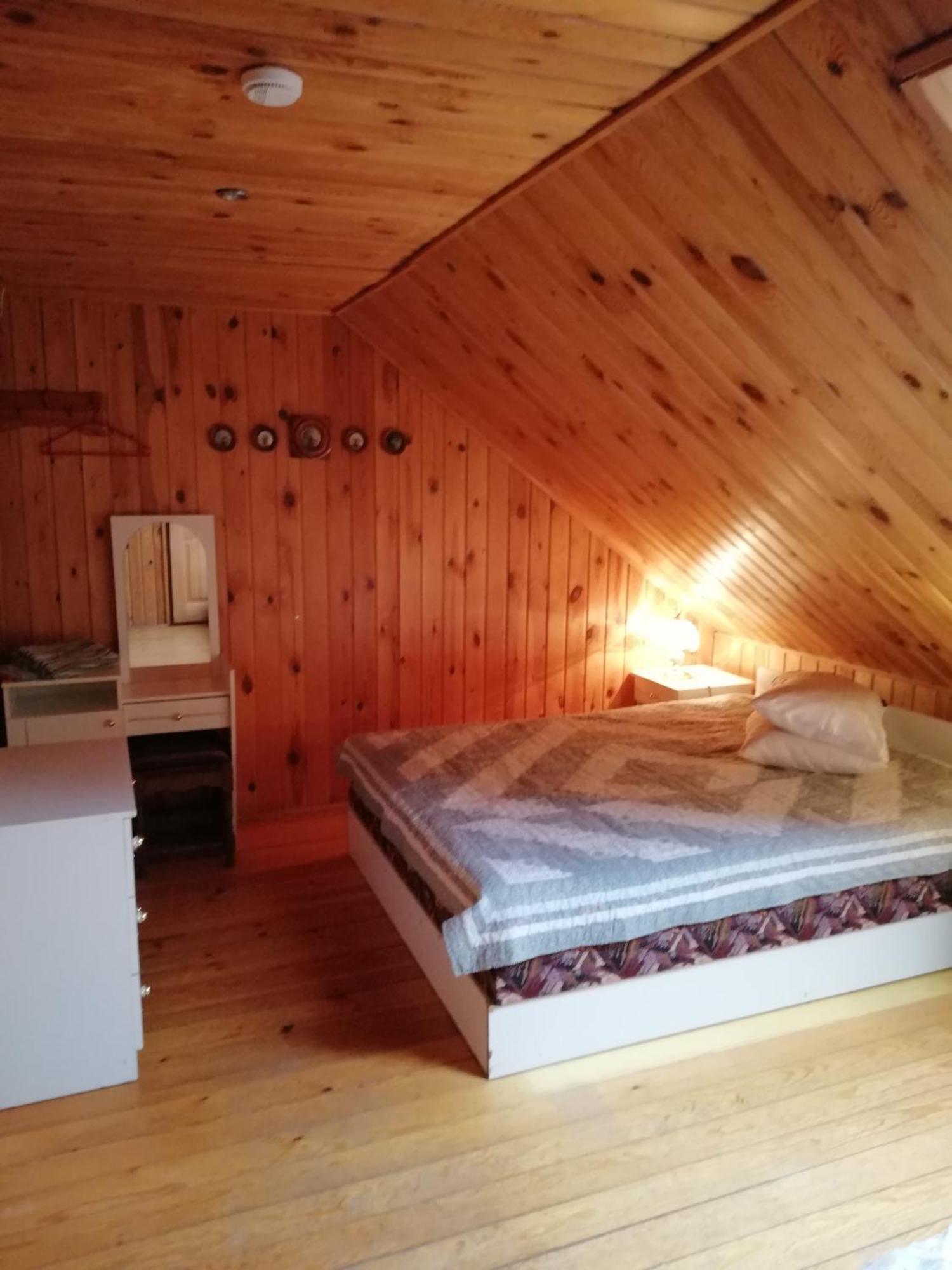 Hotel Kucuru Dzirnavas à Lautere Chambre photo