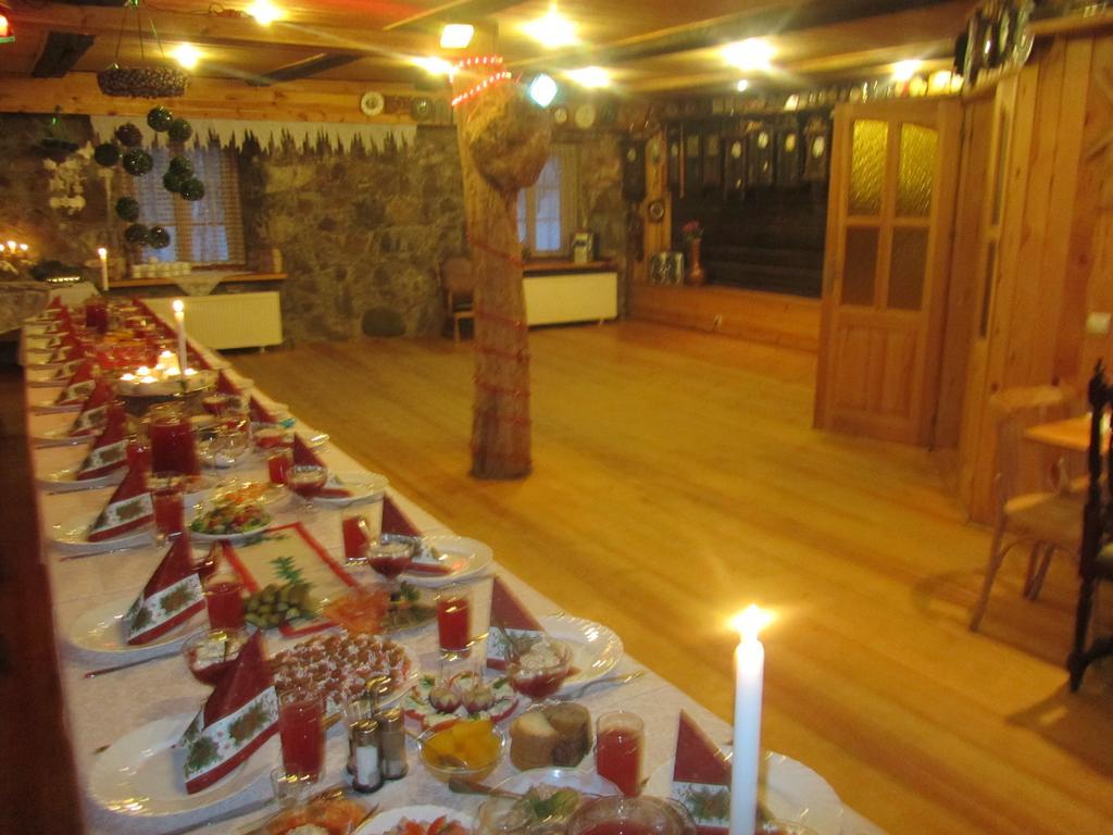 Hotel Kucuru Dzirnavas à Lautere Chambre photo